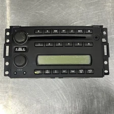 08 09 Chevy Uplander AM FM CD radio receiver OEM 15878234