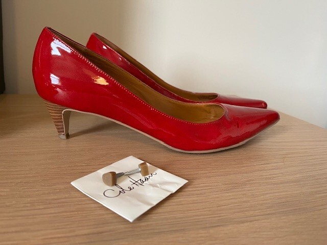 cole haan nike air red heels
