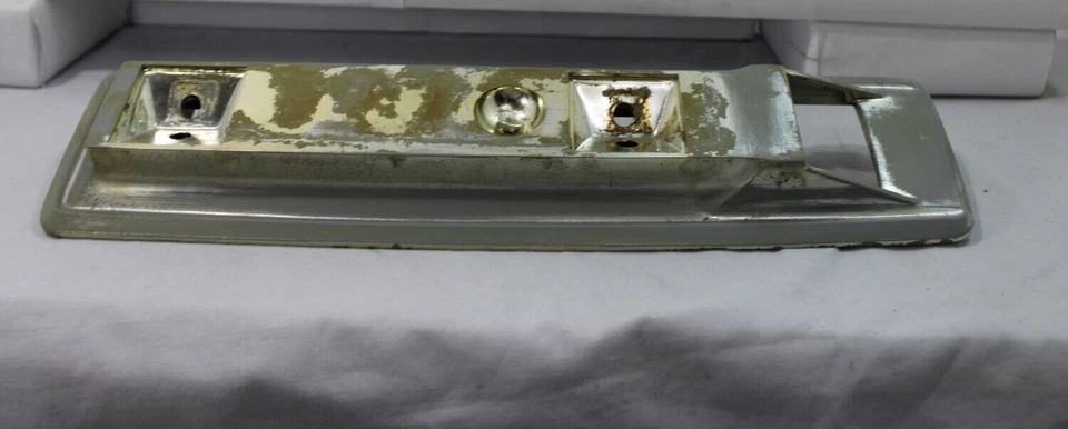 Dodge 1966-1970, manija de reposabrazos de puerta Plymouth, manivela de ventana y cenicero delantero izquierdo Foto 4 de 4