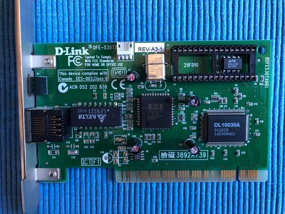 D-Link DFE-530TX 10/100Mbit Fast Ethernet, PCI 32 Bit,RJ45 & Slotblech 2 x USB 2 - Bild 2 von 4