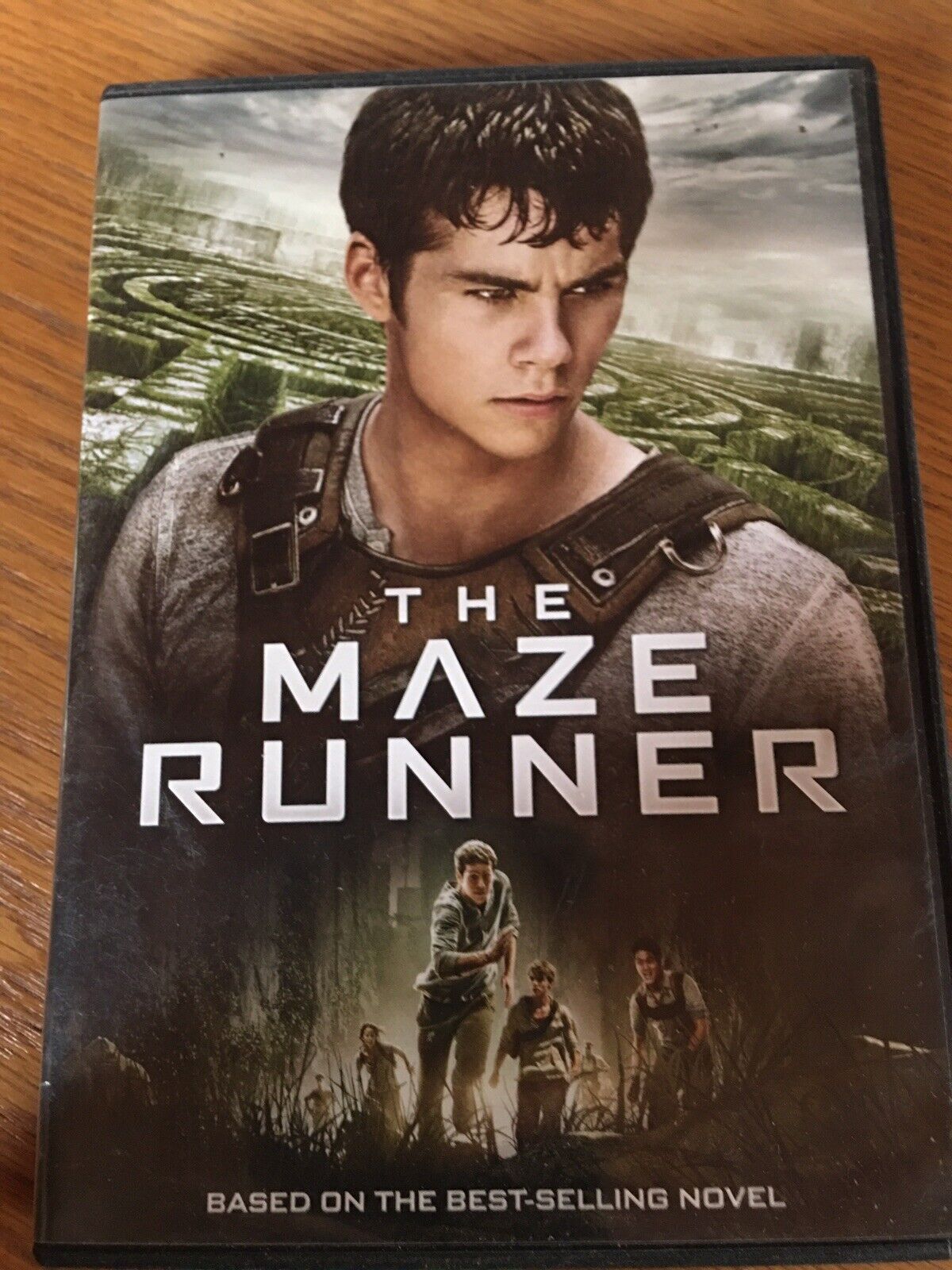 The Maze Runner (DVD, 2014) Widescreen,Special Features, Like New Condition.
