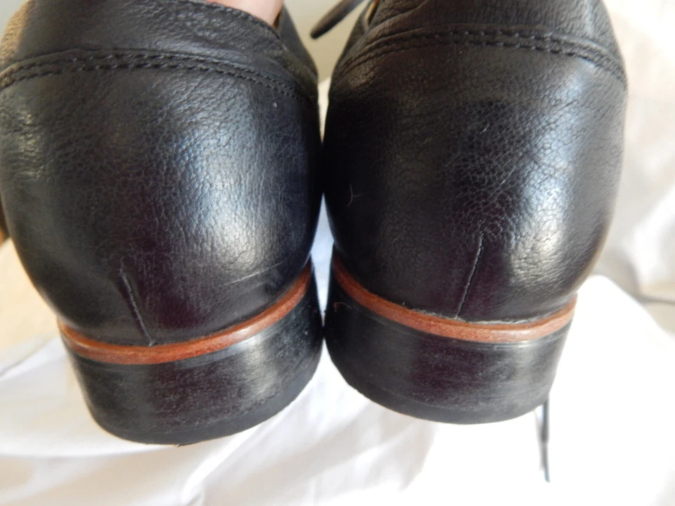 SEBAGO JANE WOMANS BLACK LEATHER LACE UP SHOES, SIZE 11 M - Image 4 of 4