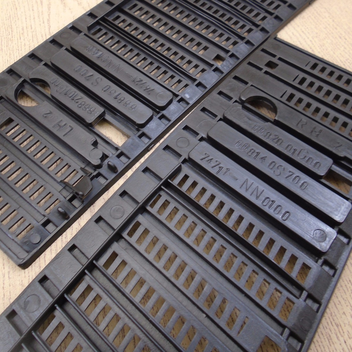 For NISSAN Hardbody Navara D21 Truck Pickup 92-97 Wiper Cowl Grill