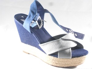 guess los angeles sandals