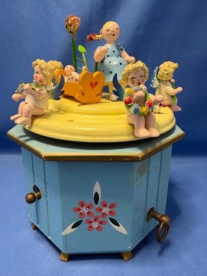 STEINBACH Music Box Christmas Baby Angels Carved Wood THORENS Germany Vintage