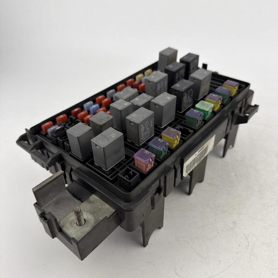 05-09 Chevrolet Uplander 3.9L Motor Fusibles Caja Relé Conexión Mod. ID- 25906446 Foto 2 de 4