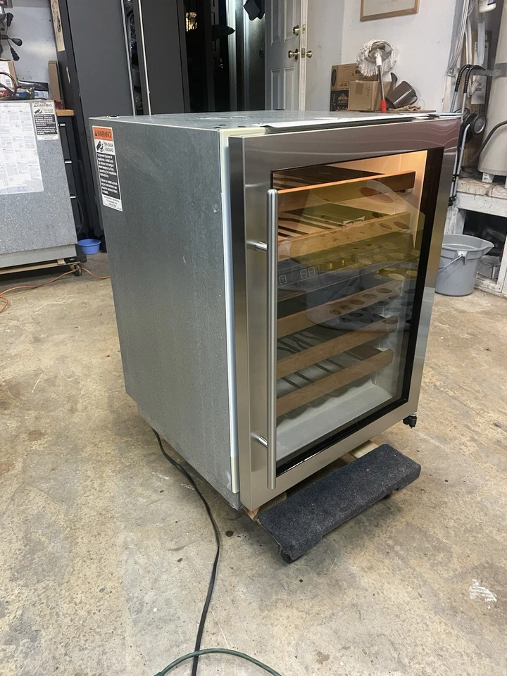 ENFRIADOR DE VINO SUB ZERO 424g Foto 2 de 4