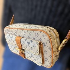 Borsa a tracolla Louis Vuitton Juliette Monogram Mini Denim con cerniera