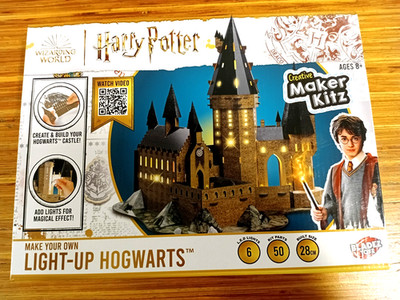 Harry Potter Make Your Own Light Up Hogwarts - New -See description for contents