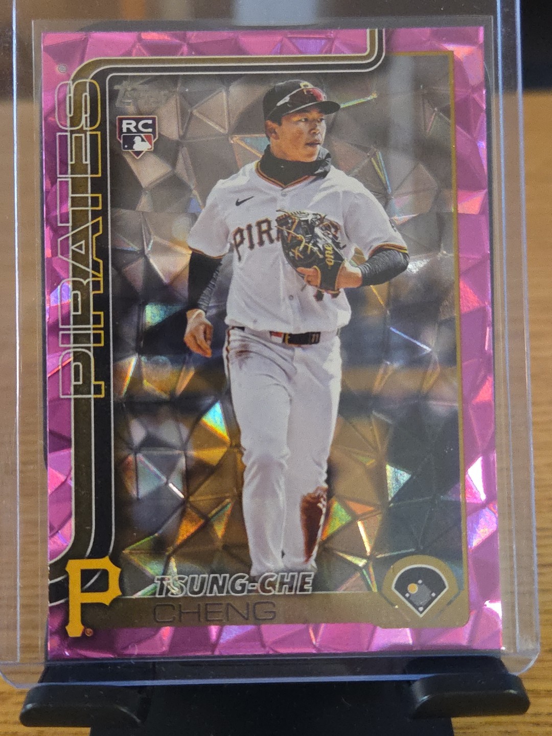 2025 Topps Update Series - Tsung-Che Cheng #US72 Pink Diamante Foil (RC)