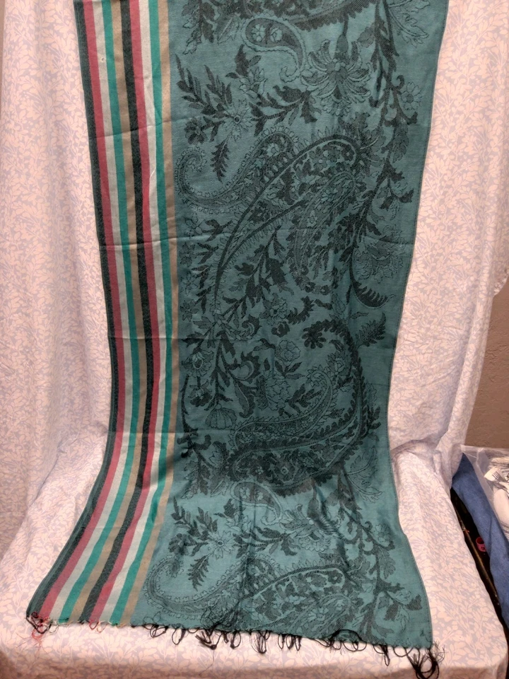 Bufanda 100% cachemir. Marca Hecho en Jerusalén. Tierra Santa. DEFECTUOSO Foto 3 de 4