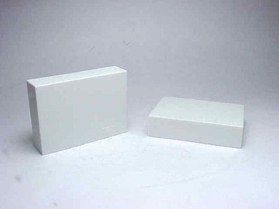 HO SLOT CAR CASE 2 WHITE  END CAPS ONLY.  REPRODUCTION FROM MODEL MOTORING