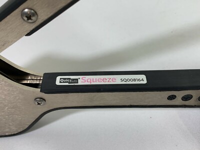 quickutz アルファベットダイ☆Finale QuicKutz Squeeze Die Cutting Hand Tool/Scrapbooking with Alphabet