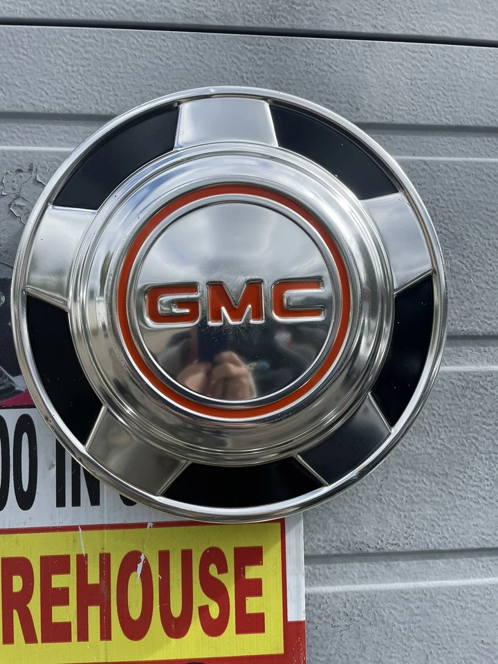 "Juego de 4 tapacubos GMC originales 1974-87 15"" raros cromados/naranja hermosos como nuevos usados" Foto 4 de 4