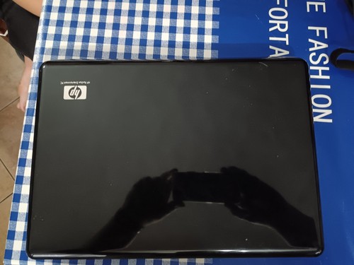 hp pavilion dv5 [Cipster bruciato] - Foto 2 di 10