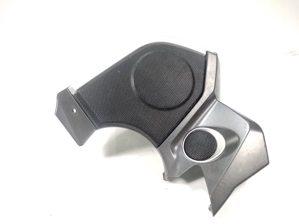 2016 BMW K1600 GT Front Left Speaker Cover Grill 46637709515 - Image 2 of 4