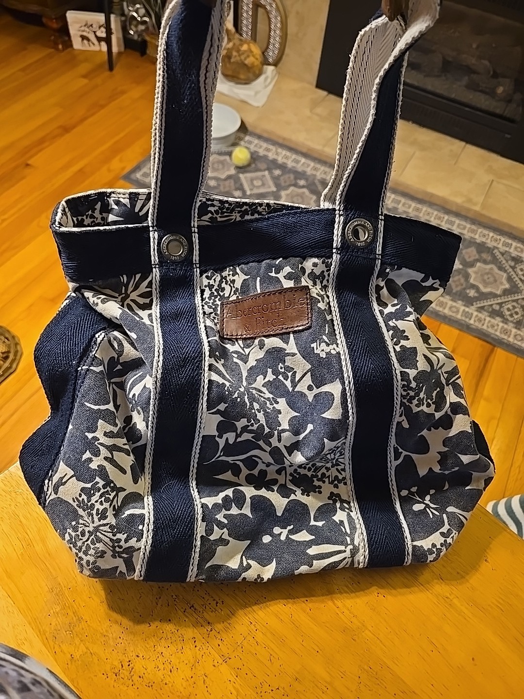 Abercrombie & Fitch Vintage Y2K Navy And White Hawaiian Floral Canvas Bag/Tote