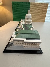 Lego Architecture United States Capitol (21030) No Box
