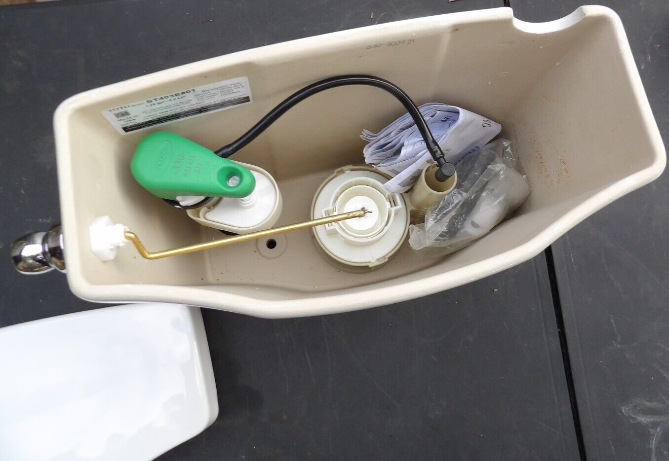 TOTO ST403E01 Toilet Tank, 1.28 gpf, Tornado Flush, Cotton eBay