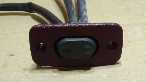 1995-1998 Chevrolet Suburban Tahoe Yukon Right Seat Lumbar Adjustment Switch - Picture 2 of 9