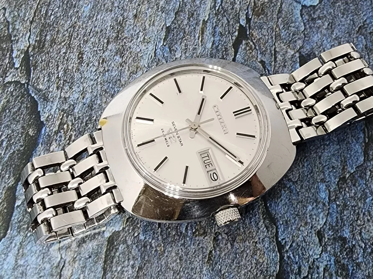Citizen Seven Star V2 4-720105 Vintage 25 Jewels Automatic Gents.