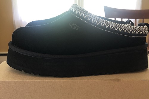 Ugg Black Tazz Low Top Slip on Booties Women's 8 Brand NEW In Box