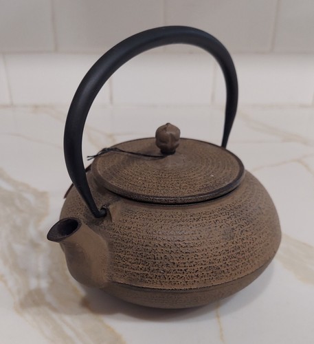 NOS VINTAGE Teapot Nanbu Studios Roji Teapot Kettle, BROWN, Cast Iron, Japan - Picture 6 of 15