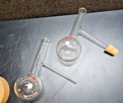 Lot 2 Used Laboratory Glassware LG Chemistry Lab GLASS 200ML  Flask Distillation