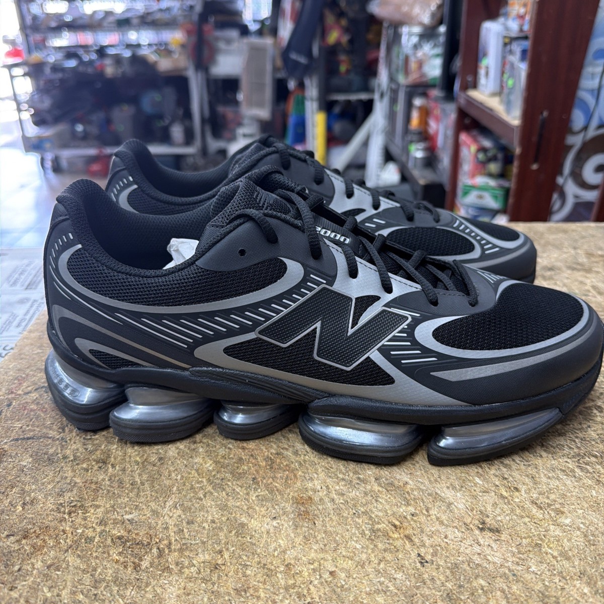 New Balance Abzorb 2000 Lifestyle Black Grey Size 13 D Medium