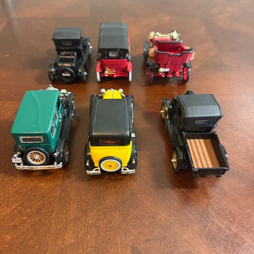 Vintage Diecast Lot of 6 Classic Cars Ford Model T A Cadillac 1:32 1:34 Scale - Picture 10 of 11