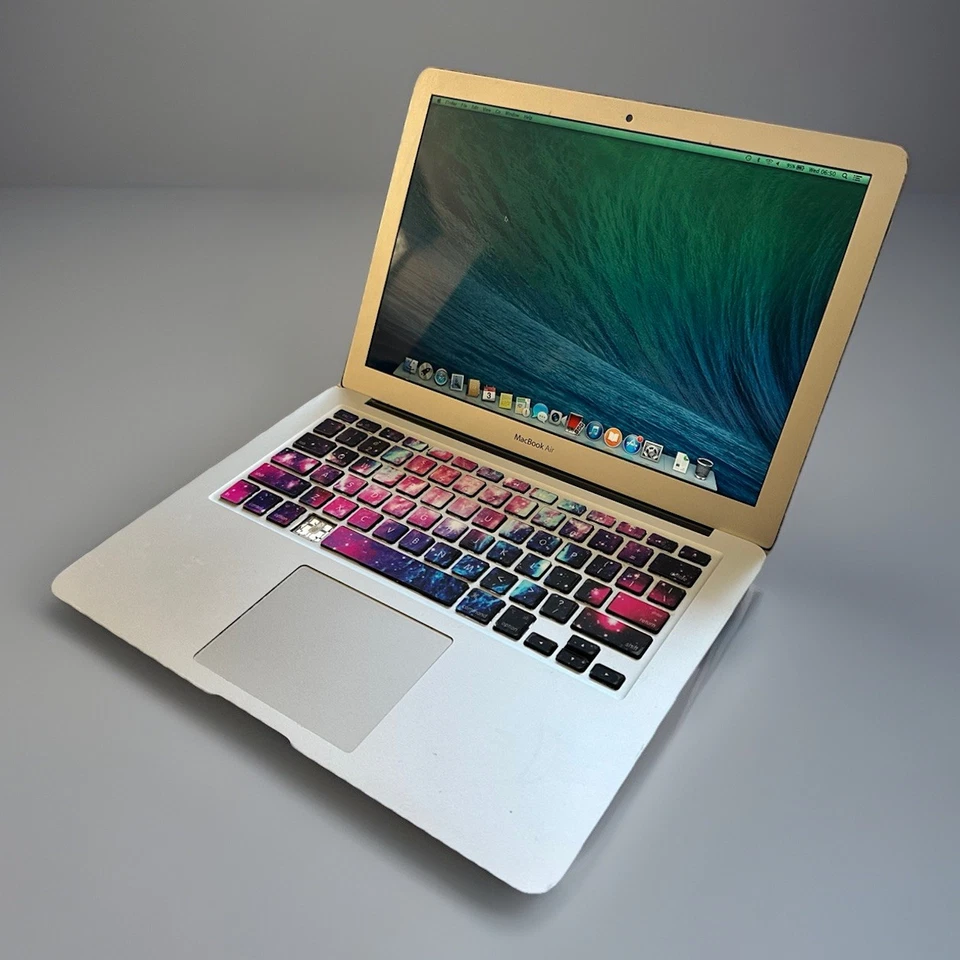 Apple MacBook Air A1466 13" Intel Core i5 1.3GHz 4GB RAM 128GB SSD macOS X - Image 3 of 4