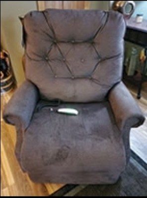 Pridemobility Power Lift Bariatric Lift Chair Holds up to 500 lbs. Barely Used!