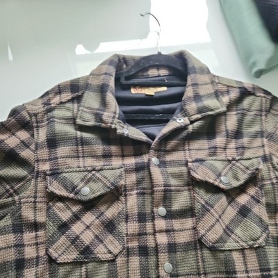 The B.C. Clothing Co. Heritage Men's Textured Green Flannel Shirt Size Small