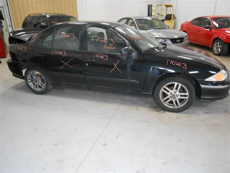 (LOCAL PICKUP ONLY) Rear Bumper With Ground Effects Fits 02 CAVALIER 821924 Foto 3 de 4