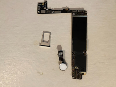 iphone 8 plus 256gb silver Logic board A1897 parts only READ wifi only