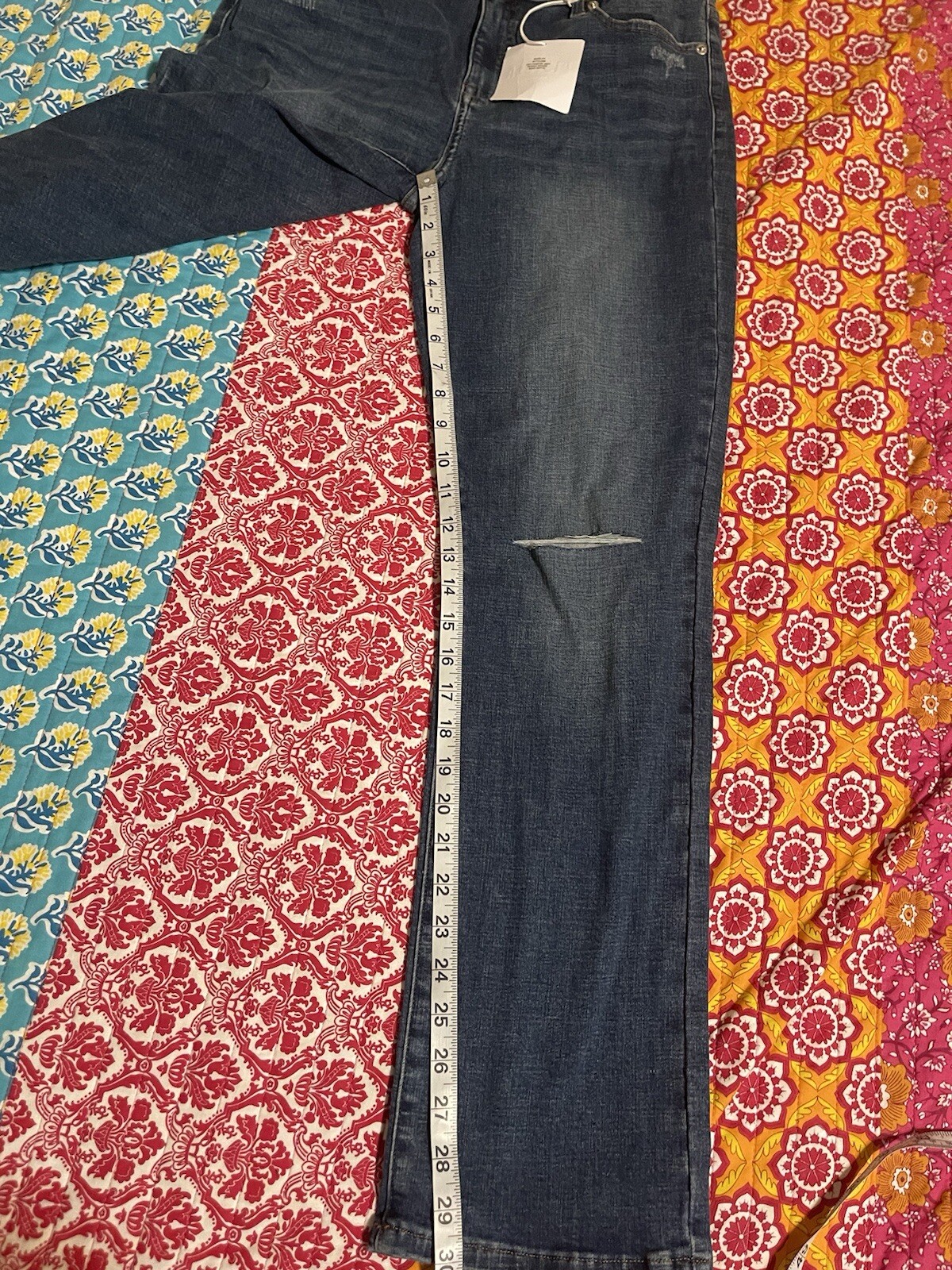 Picture 2 of 8