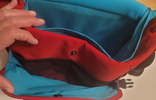 Crumpler Camera Bag - Ltd Edition for Canon Khaki Red lining Shoulder Strap B1Mi - Picture 2 of 14