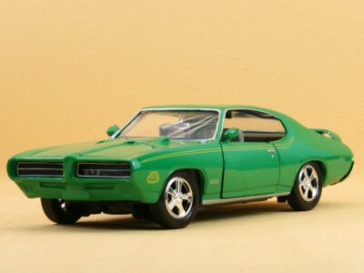 PONTIAC GTO - Judge - 1969 - green - MotorMax 1:24