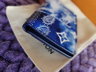 l*X様 ルイ・ヴィトン バンダナ柄 ケース Louis Vuitton POCKET ORGANIZER Giant Monogram Bandana Bleached