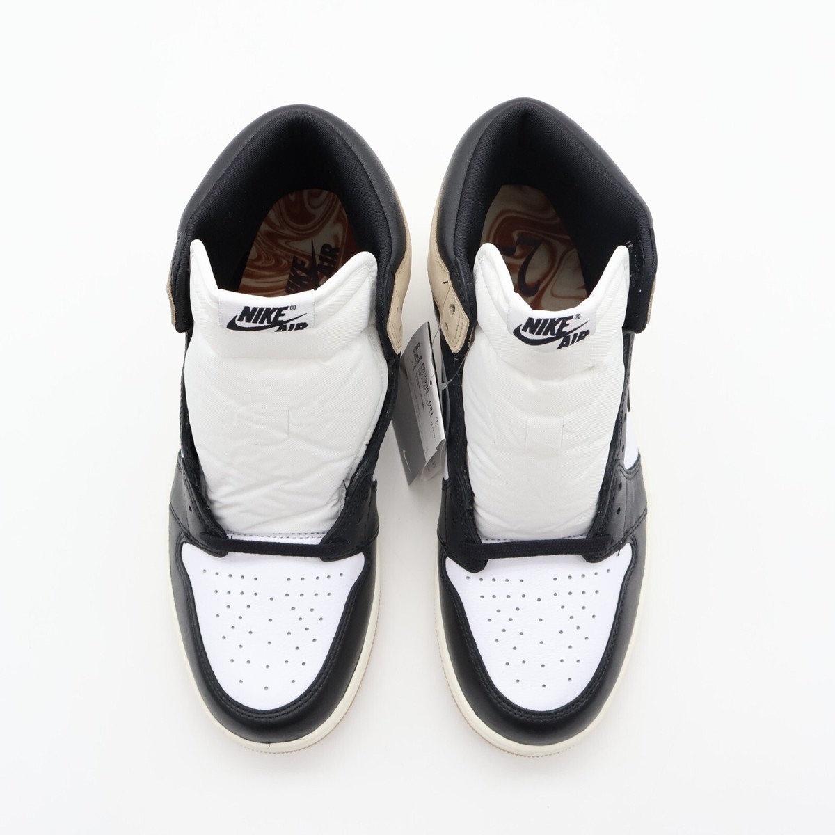 FD2596-021 Nike Air Jordan 1 Retro High OG Latte (Women's FD2596-021 Nike Air Jordan 1 Retro High OG Latte (Women's