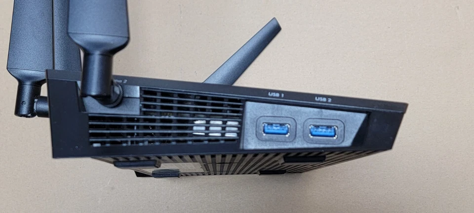 NETGEAR Nighthawk X4S R7800 AC2600 Smart WiFi Router - Image 4 of 4