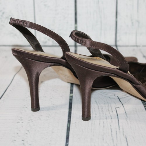 Ellen Tracy Sz 6 Pointy Beaded Toe Brown Fabric Sling Back Classic Heels Pumps - Picture 7 of 11
