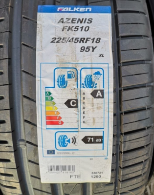 T1206[送料無料]FalkenAZENIS FK520 255/40ZR18 ファルケン アゼニス FK520L 255/40ZR18 99Y XL AZENIS FK520L