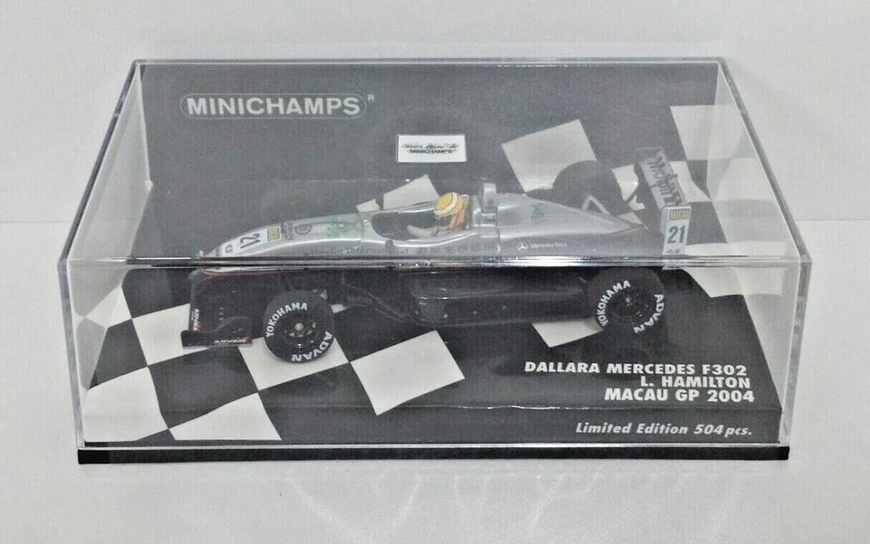 Model Car 1:43 Minichamps Dallara Mercedes F302 Lewis Hamilton Macau 2004 - Image 2 of 4