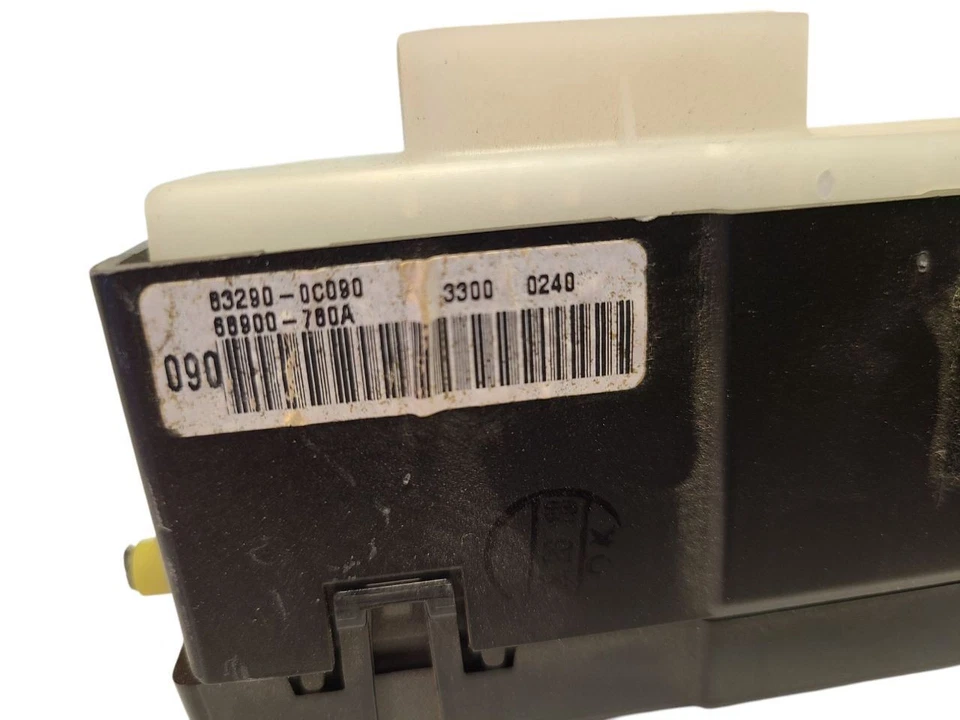 Info-GPS-TV Screen Dash Mounted With Cruise Control Fits 08-13 TUNDRA 628476 - Image 2 of 4