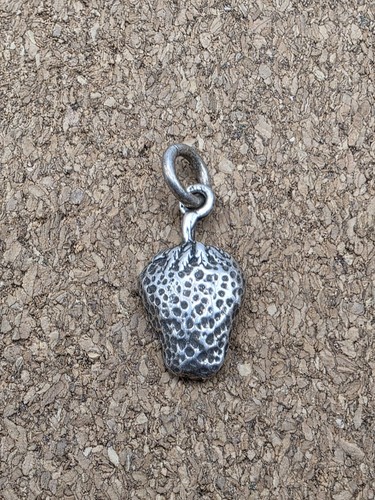VINTAGE STRAWBERRY STERLING SILVER NECKLACE CHARM PENDANT 925