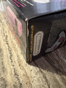 Nintendo Entertainment System NES Duck Hunt/Mario Action Set in scatola con giochi