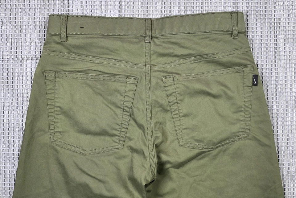 Nike Men Dri-FIT Repel 5-Pocket Slim Fit Golf Pants Green 30x30 Chinos - Image 3 of 4