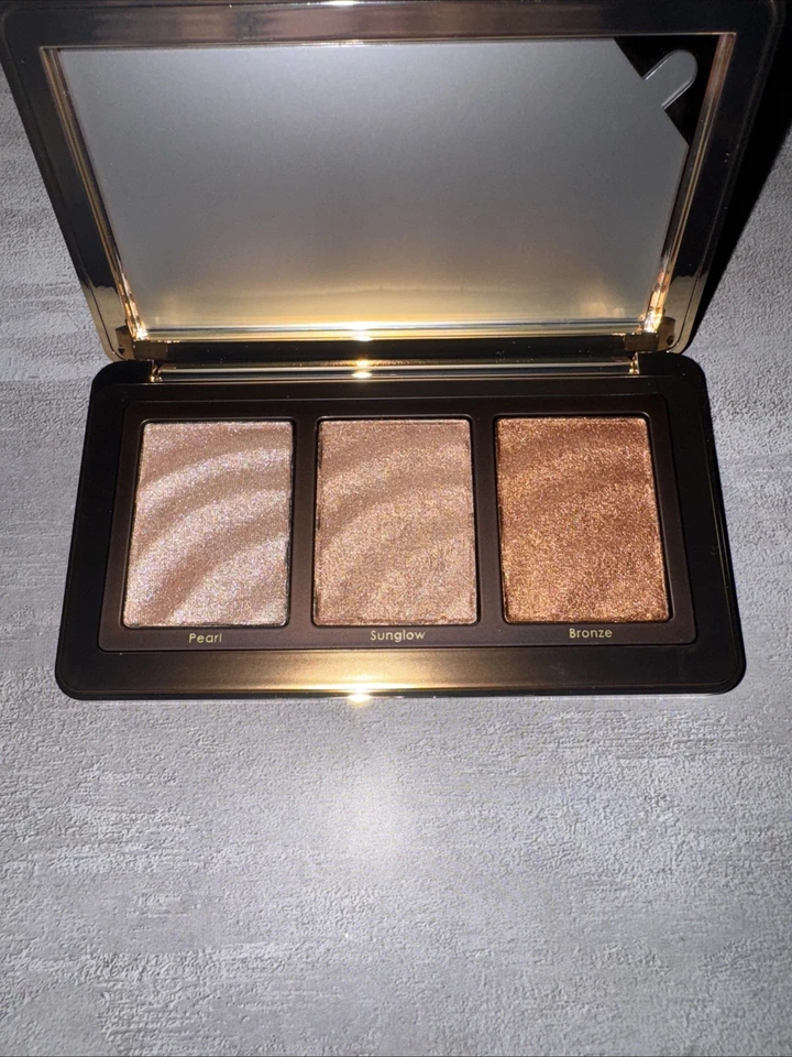 Paleta Brilladora Híbrida Multiuso Trío Iluminador Dorado Natasha Denona Nueva en Caja Foto 2 de 3