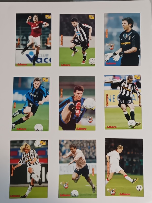 LIBERO GOLD SOCCER BUFFON DEL PIERO TOTTI NEVDED VIERI ZANETTI CONTE 9 CARD RARE